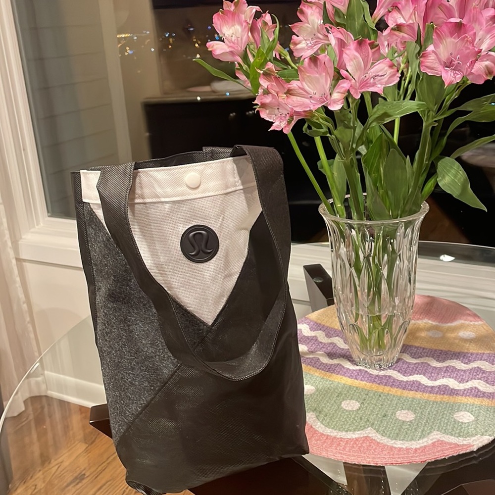 Lululemon Tote Bag